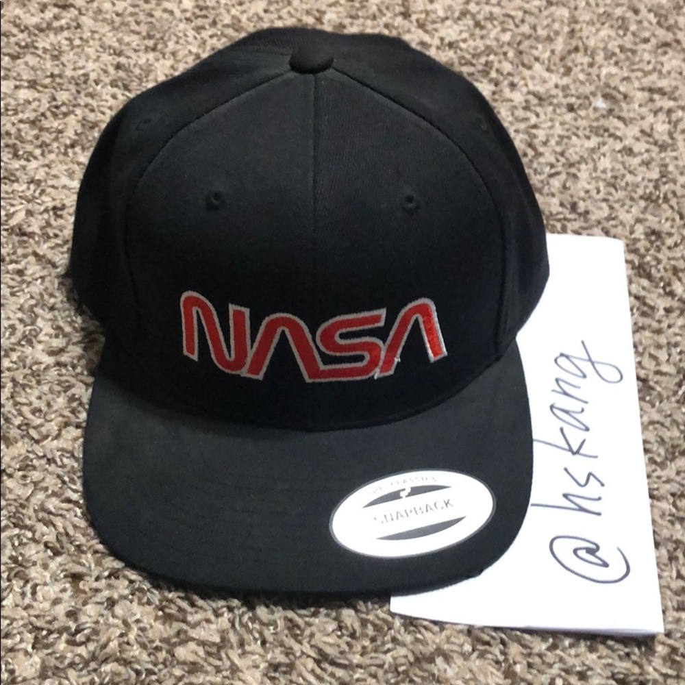 Sport-TEK NASA classic SnapBack